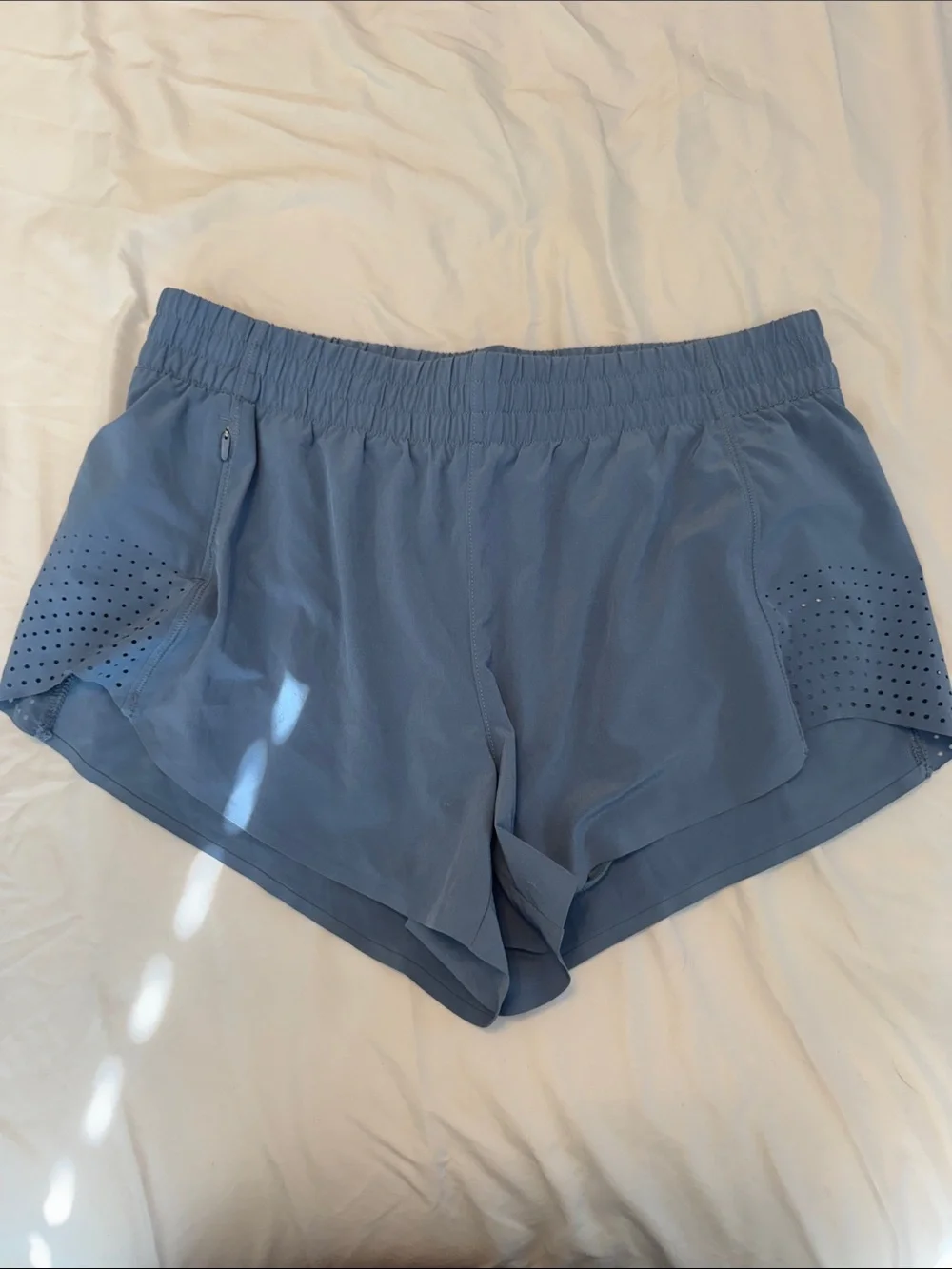 Athleta Hustle 3” Short